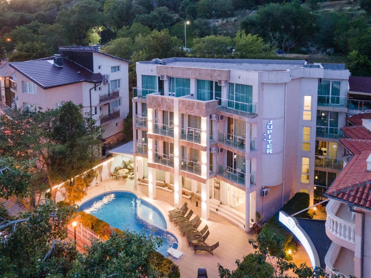 Family Hotel Jupiter Balchik Ngoại thất bức ảnh